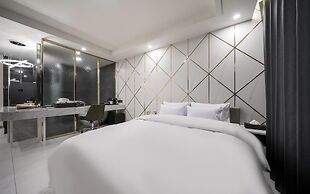 Incheon Hound New Town Branch
