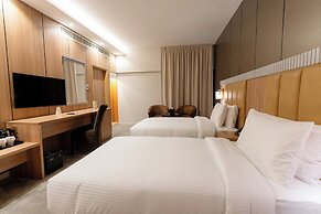 Luxe Grand Hotel