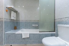 Luxe Grand Hotel