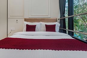 Hsquare Prime Stay