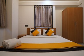 AY Plus Regency Hotel
