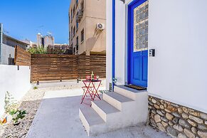 Mufasa Studio & Terrace in Larnaca