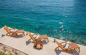 Seafront Villa Marella