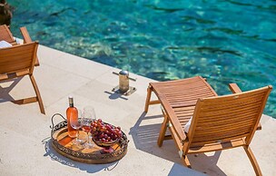 Seafront Villa Marella
