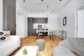 Libere Paris Haussmann