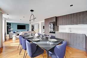 Libere Paris Haussmann