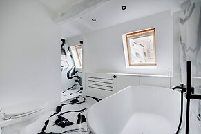 Libere Paris Haussmann
