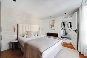 Libere Paris Haussmann