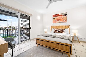 Zen Dockside Point Marina View - Patio - Parking
