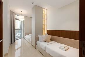 4BR Downtown Dream w Iconic Burj View