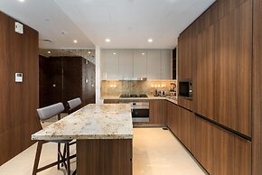 4BR Downtown Dream w Iconic Burj View