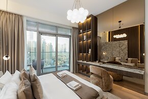 4BR Downtown Dream w Iconic Burj View