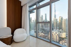 4BR Downtown Dream w Iconic Burj View
