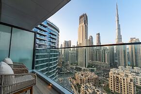4BR Downtown Dream w Iconic Burj View