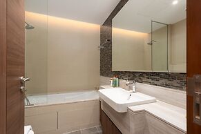 4BR Downtown Dream w Iconic Burj View