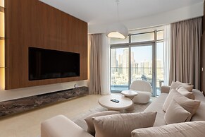 4BR Downtown Dream w Iconic Burj View