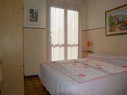 Comfortable Family Flat Near Ponente Beach
