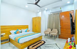 Hotel The Param Continental