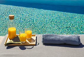 Paros Villa Skylines Estate II