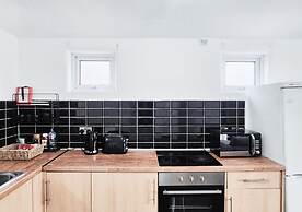 Comfy 2BR Flat on Hucknall Road