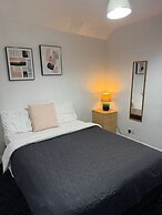 Comfy 2BR Flat on Hucknall Road