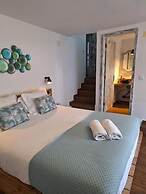 Lovin Book Guesthouse