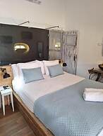 Lovin Book Guesthouse