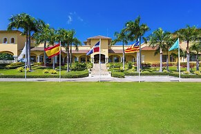 Iberostate 2 BR Lake & Golf View Condo
