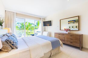 Iberostate 2 BR Lake & Golf View Condo