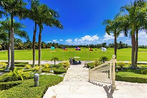 Iberostate 2 BR Lake & Golf View Condo