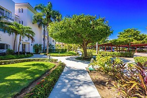Iberostate 2 BR Lake & Golf View Condo