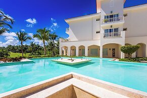 Iberostate 2 BR Lake & Golf View Condo