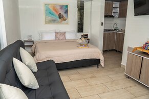 Rocks Glamping
