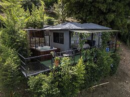 Rocks Glamping