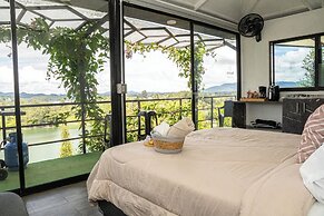 Rocks Glamping