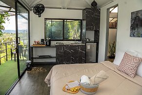 Rocks Glamping