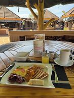 Mawimbi Jiko Hotel Taveta