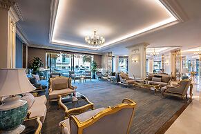 Braiden Hotel