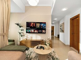 Charming Flat with Sea & AIN View