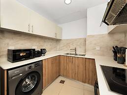 Charming Flat with Sea & AIN View