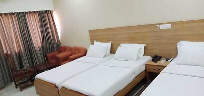 Hotel Town Inn Near Railway Station
