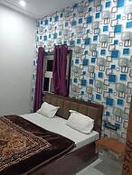 Hotel Town Inn Near Railway Station