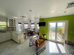 Miramar Villas