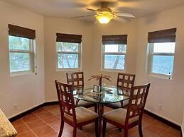 Miramar Villas