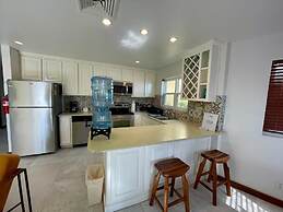Miramar Villas