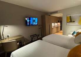 Eleve Suites