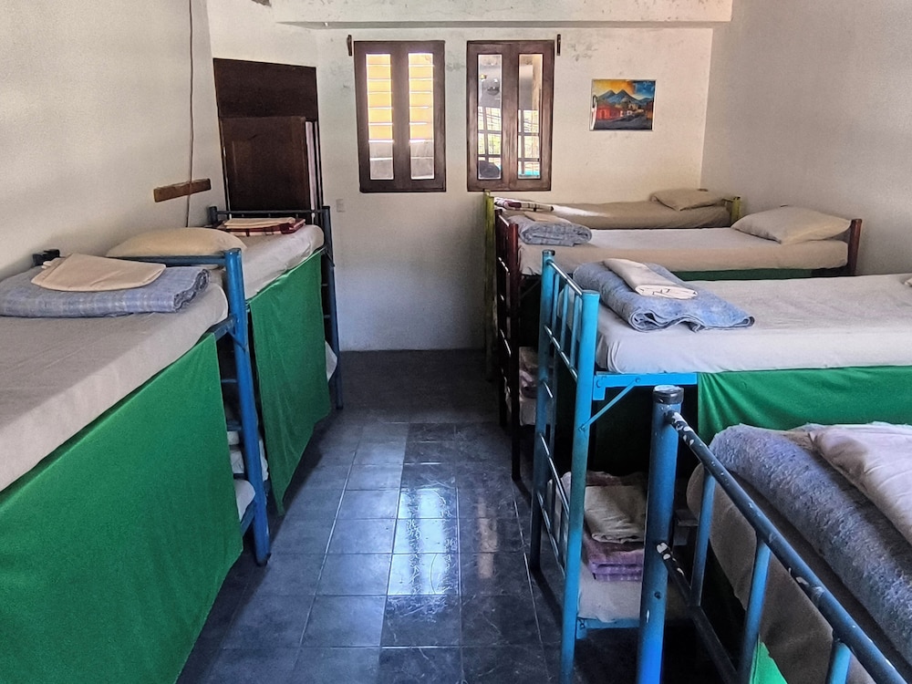 Karim Hostal Antigua