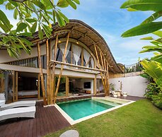 Sunset Bamboo by Pertama Stay