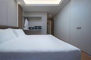 STAR Hotel