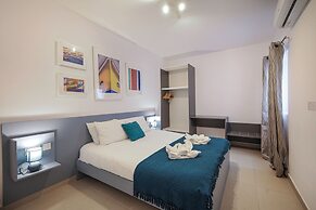 3BR Central with Balcony - Sliema Area